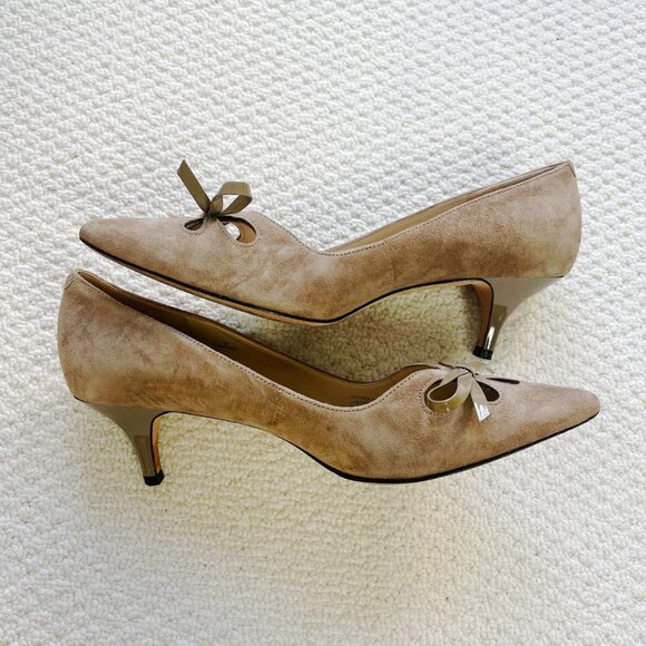 Joan & David Tan Suede Bow Kitten Heels 8M - Picture 3 of 5